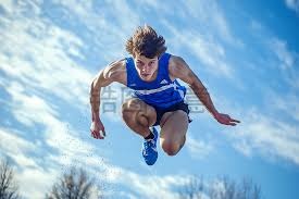 祝贺，瑞典游泳名将舍斯特伦怀孕并计划继续参加28年奥运会